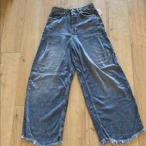 Free people old west slouchy wide leg Jean 28